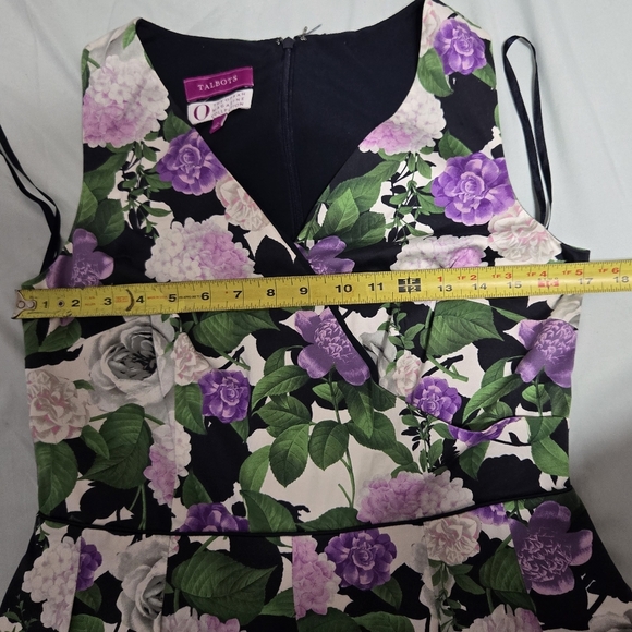 Talbots Oprah Collection Sleeveless Fit and Flare Floral Dress Size 4 - Picture 7 of 8